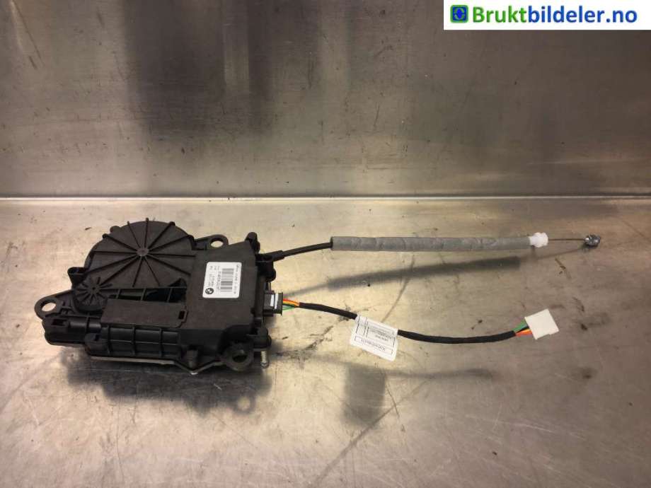 Baklukelås til BMW X1 2015-2022 (F48) (F48) (BMW||C43111-105|163672-10)