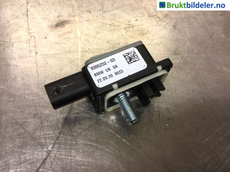 Airbag sensor høyre til BMW X1 2015-2022 (F48) (F48) (BMW|9305252-03|)