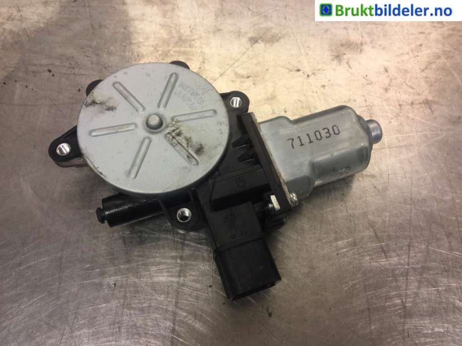 Ruteheis venstre foran til Mitsubishi Outlander 2007-2010 (Type II, Fase 1)  (MITSUBISHI|5713A085|)