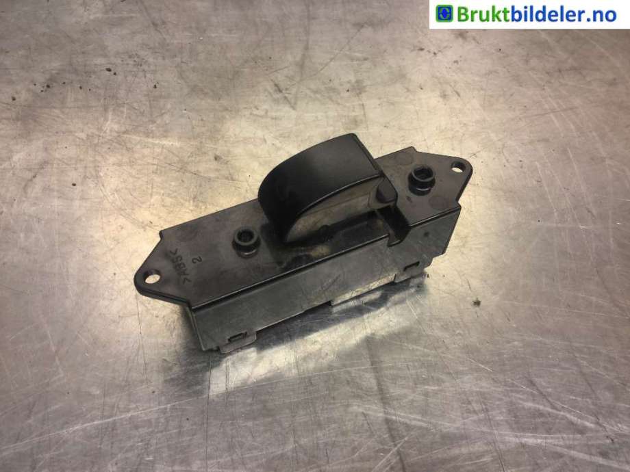 Bryter ruteheis til Mitsubishi Outlander 2007-2010 (Type II, Fase 1) (MITSUBISHI|8608A061|)