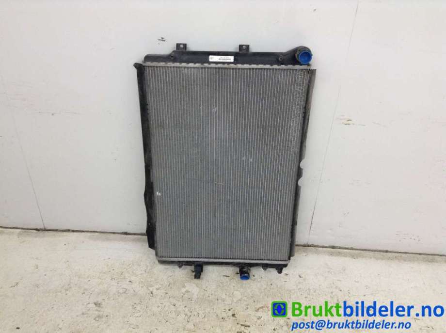 Radiator (manuell gir) til VW Tiguan 2011-2016 (Type I, Fase 2)  (VOLKSWAGEN|5N0 121 253 L|)