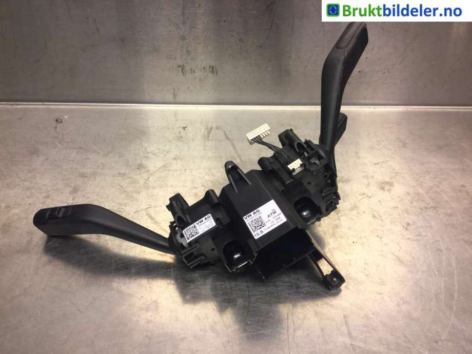 Bryter combi til VW Passat 2011-2015 (B7) (B7) (VOLKSWAGEN|3C9 953 501 BG||3C9 953 502 B)