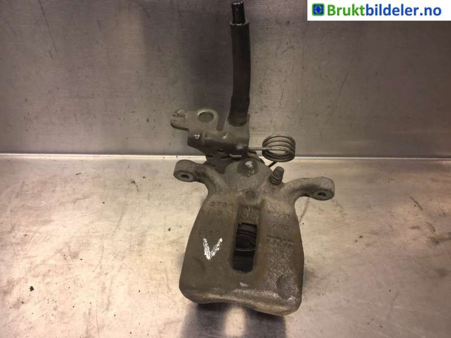 Bremsecaliper venstre bak til VW Caddy, 2015-2020 (Type III, Fase 3)  (VOLKSWAGEN|2K5 615 423 A)