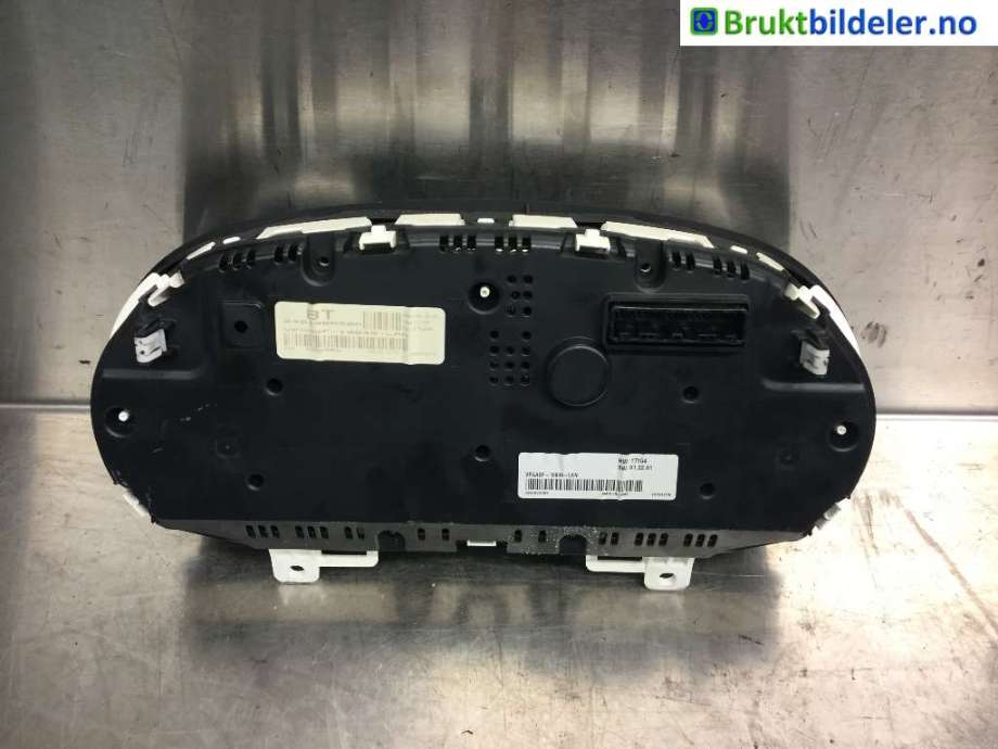 Instrumentpanel til Nissan Qashqai 2010-2014 (Type I, Fase 2) (NISSAN|24810BR50A|)