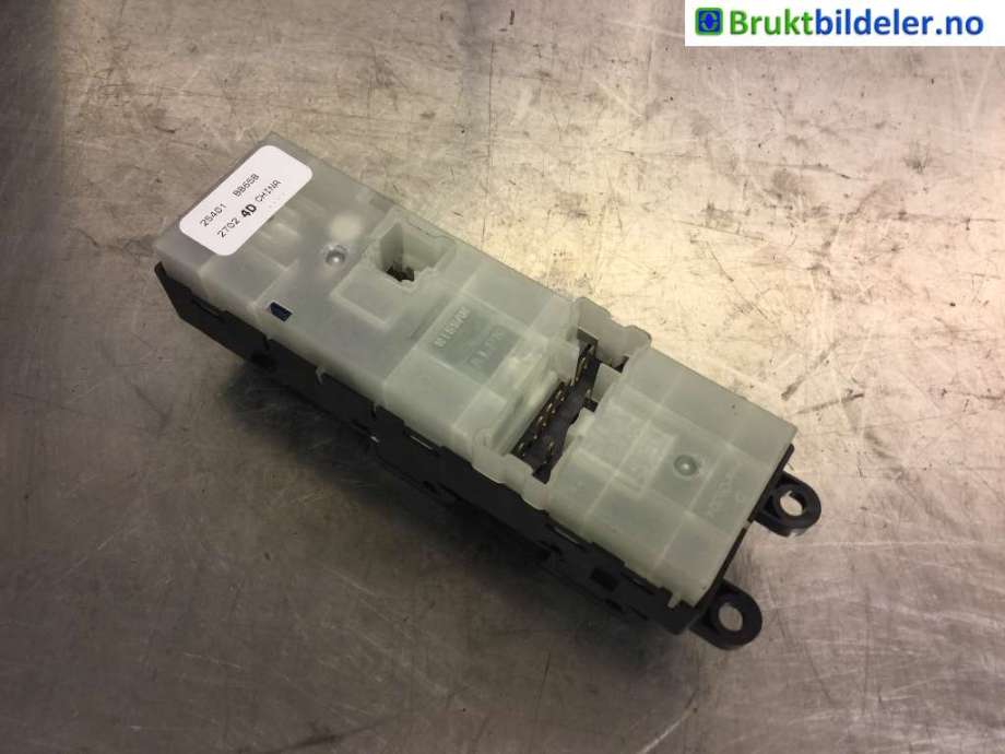 Bryter ruteheis til Nissan Qashqai 2010-2014 (Type I, Fase 2) (NISSAN|25401 BB65B|)