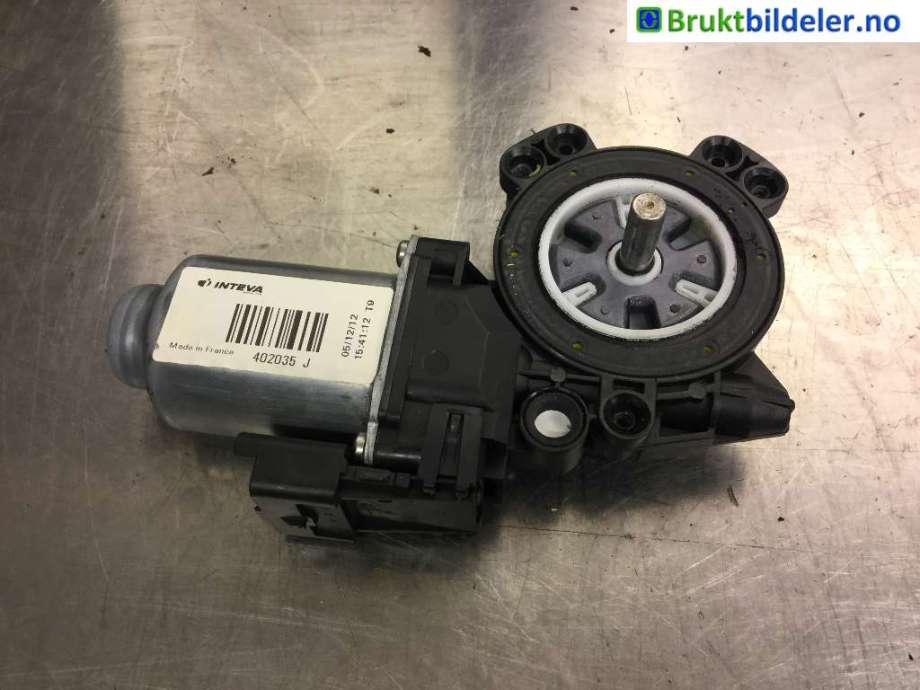 Ruteheis venstre foran til Nissan Qashqai 2010-2014 (Type I, Fase 2)  (NISSAN||402035 J)