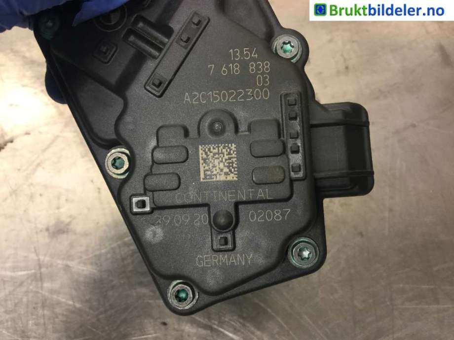 Spjeldhus til BMW X1 2015-2022 (F48) (F48) (BMW|7 618 838|A2C15022300|)