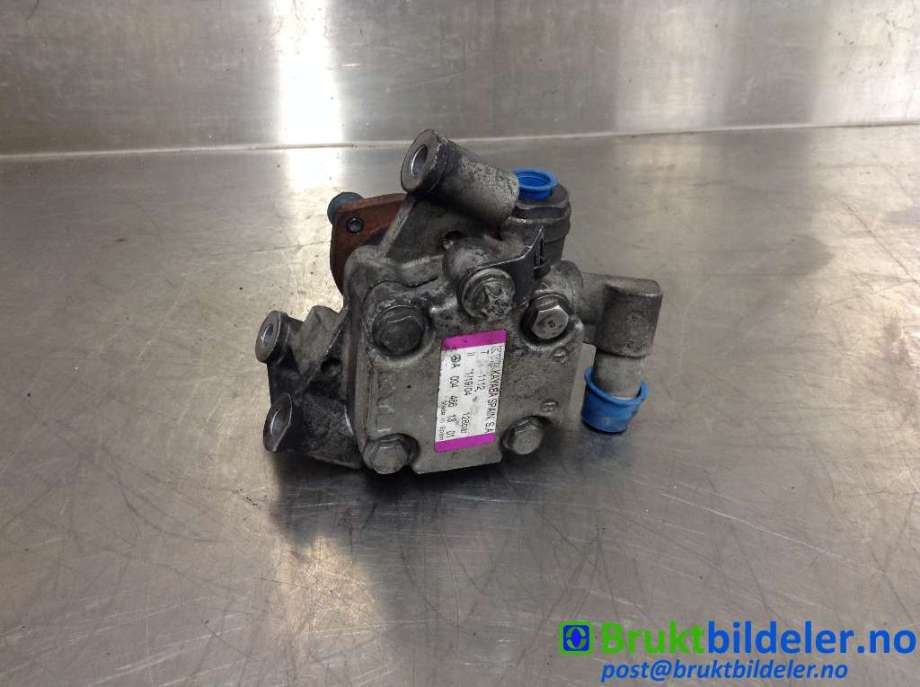 Servo pumpe mekanisk til Mercedes C-Klasse 2004-2007 (Fase 2) (W203) (W203) (MERCEDES|A 004 466 13 01|)