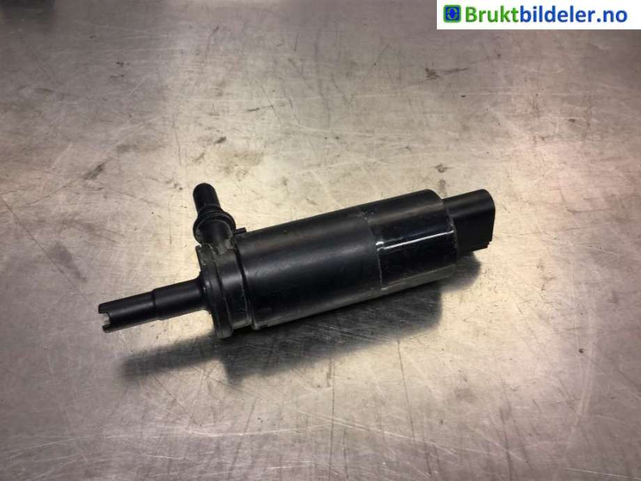 Spylerpumpe til BMW X1 2015-2022 (F48) (F48) (BMW|67 12 7 340 733|)