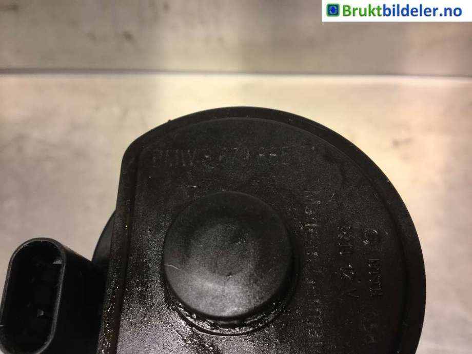 Vannpumpe til BMW X1 2015-2022 (F48) (F48) (BMW|8 679 885|0 392 023 412|)