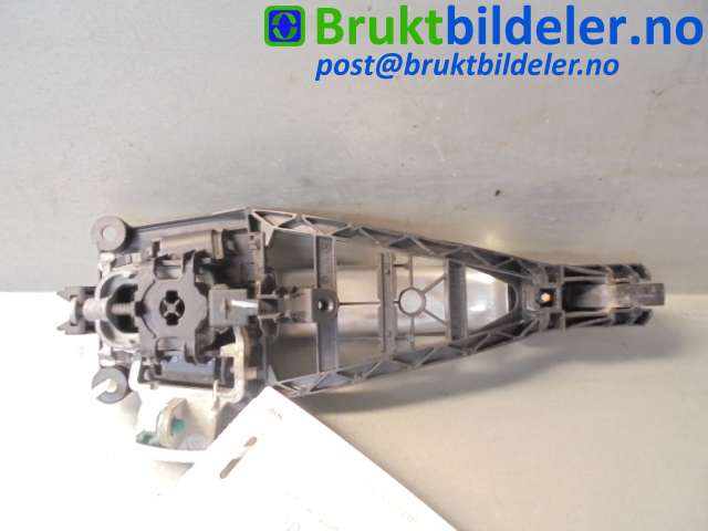 Dørhåndtak utv høyre til Opel Astra H 2004-2009  (OPEL|24463750|)