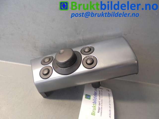 Bryter lys til Opel Astra H 2004-2009 (OPEL|13198924|)