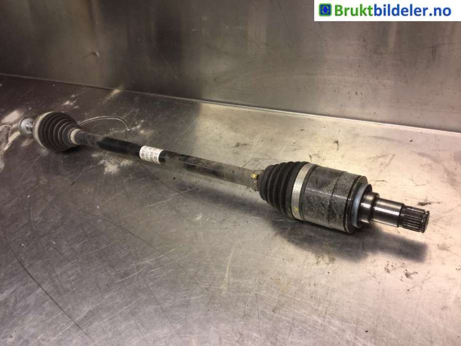 Drivaksel venstre bak, elbil til BMW X1 2015-2022 (F48) (F48) (BMW|33 20 7 646 869|)