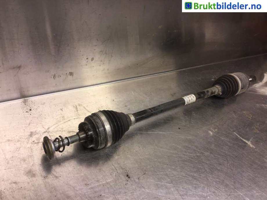 Drivaksel høyre bak, elbil til BMW X1 2015-2022 (F48) (F48) (BMW|33 20 7 646 872|)