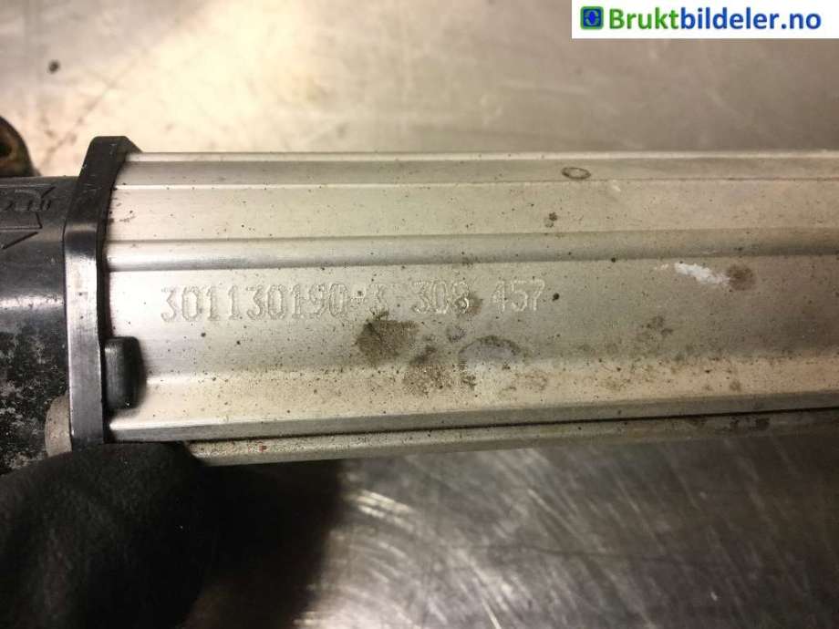 Lyktespylerdyse til Volvo V60/V60 CC 2013-2018 (Type I, Fase 2)  (VOLVO||301130190|3308457)
