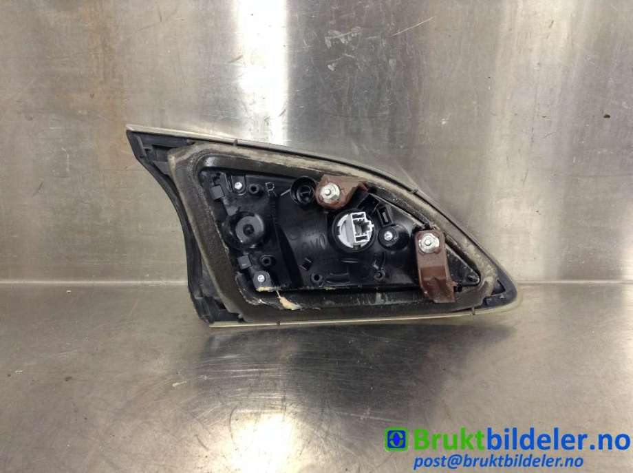 Baklykt høyre indre til Mazda 3 2009-2013 (Type II)  (MAZDA|BBN7-51-3F0D|)