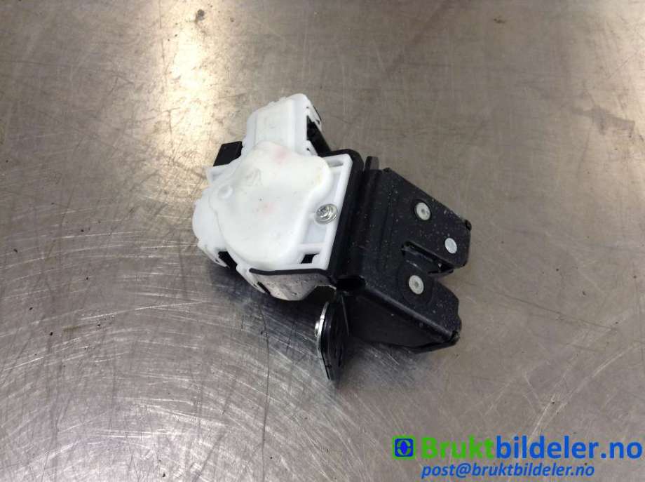 Baklukelås til Mazda 3 2009-2013 (Type II)  (MAZDA|G33M-62-310|)