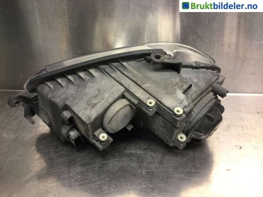 Frontlykt høyre halogen til VW Touran 2007-2010 (Type I, Fase 2)  (VOLKSWAGEN|1T1 941 006 C|)