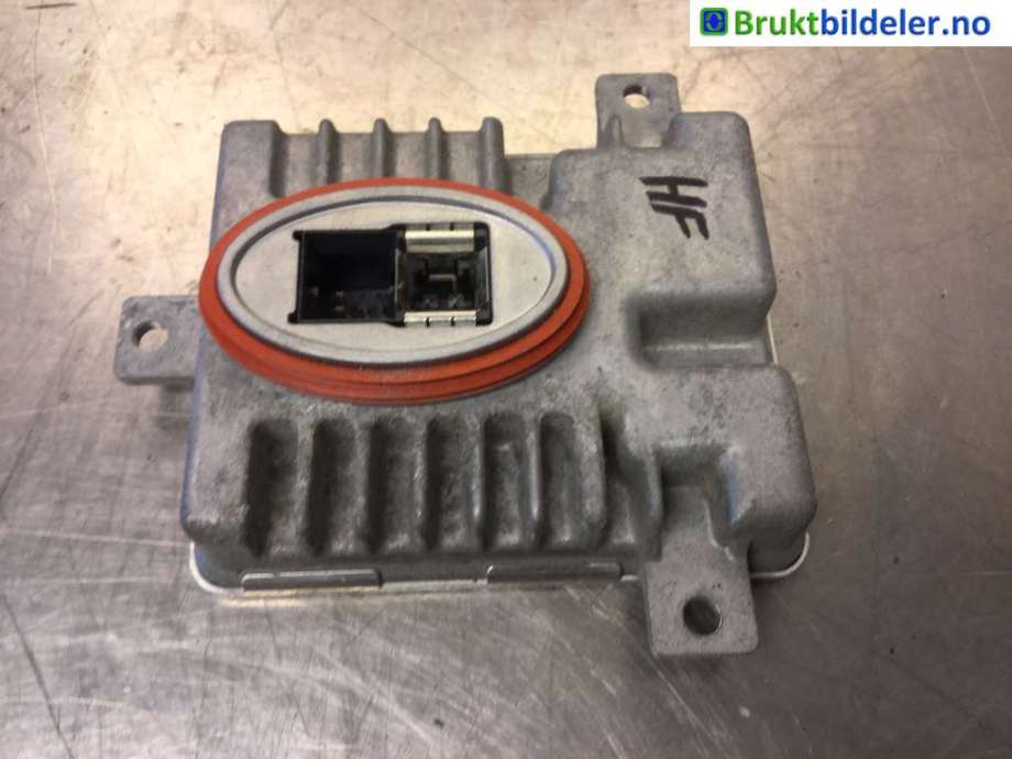 Styreenhet xenon/ballast til BMW 5-Serie 2010-2017 (F10/F11) (F10/F11) (BMW|7 237 647|W003T20071|)