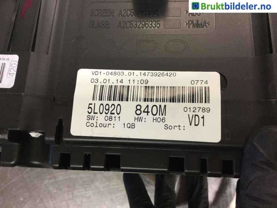 Instrumentpanel til Škoda Yeti 2014-2017 (Fase 2)  (SKODA|5L0 920 840 M|)