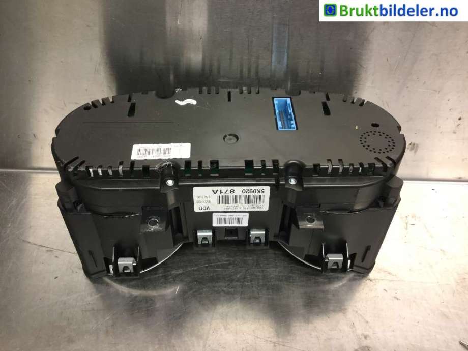 Instrumentpanel til VW Golf VI 2008-2012  (VOLKSWAGEN|5K0 920 871 A|)