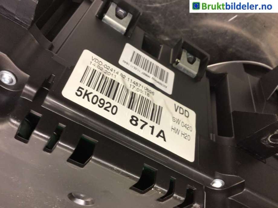 Instrumentpanel til VW Golf VI 2008-2012  (VOLKSWAGEN|5K0 920 871 A|)