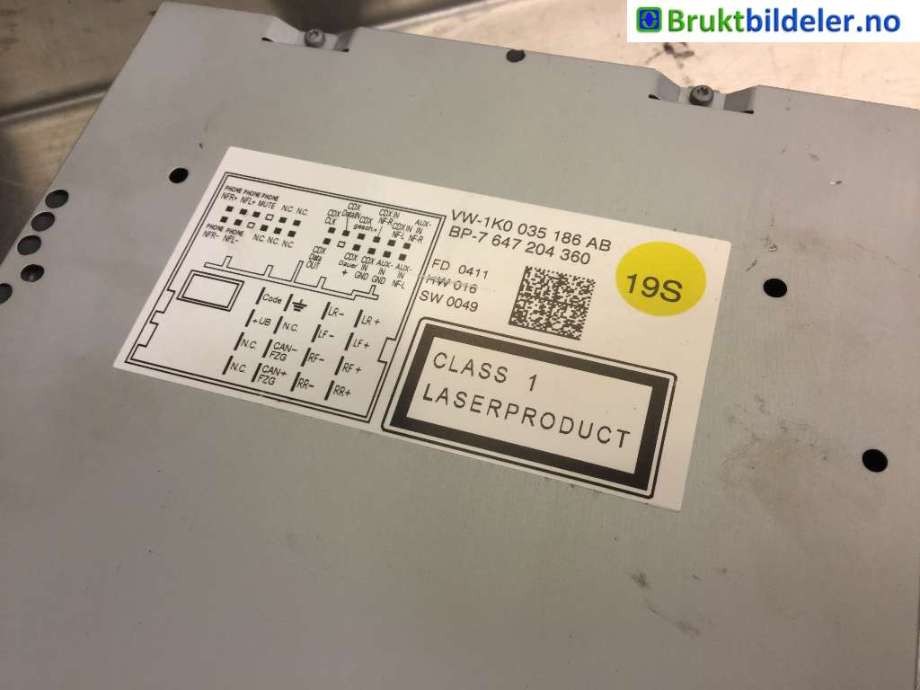 Bilstereo til VW Golf VI 2008-2012  (VOLKSWAGEN|1K0 035 186 AB|)