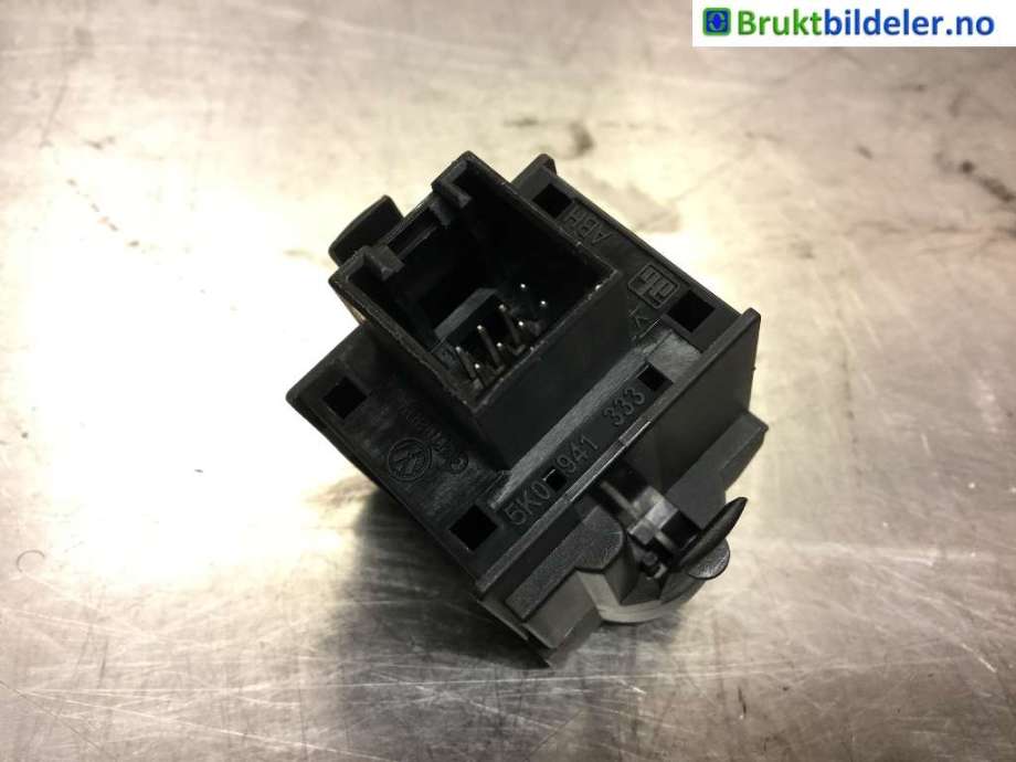 Frontlykter til VW Golf VI 2008-2012  (VOLKSWAGEN|5K0 941 333|)