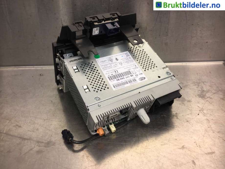 Bilstereo til Peugeot Partner 2015-2019 (Type II, Fase 2) (PEUGEOT|9817704480|)