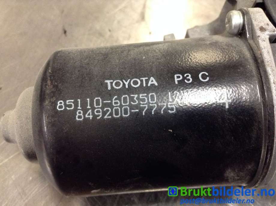 Viskermotor frontrute til Toyota Land Cruiser 120 2002-2009  (TOYOTA|85110-60350|849200-7775|)