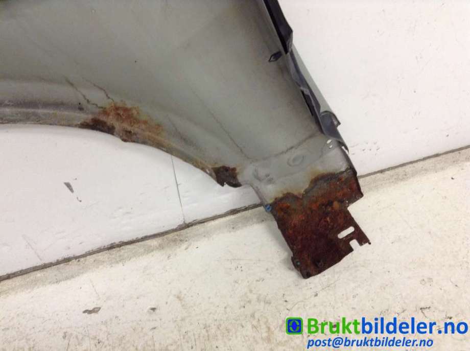 Skjerm høyre foran til Land Rover Range Rover Sport 2005-2013  (LAND-ROVER|ASB790020|)