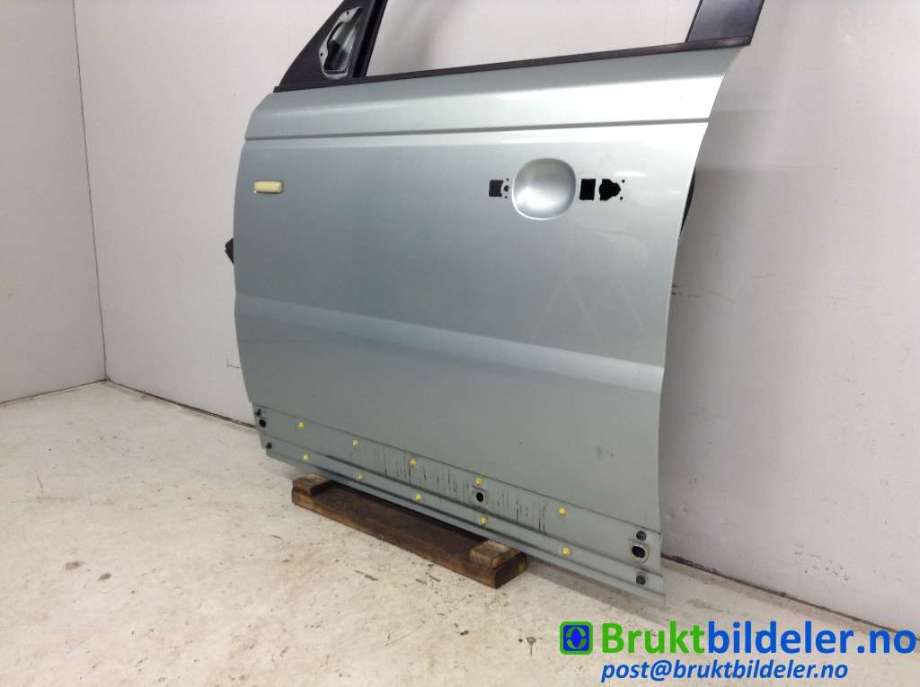 Dør venstre foran til Land Rover Range Rover Sport 2005-2013 (LAND-ROVER|BDA790090|)