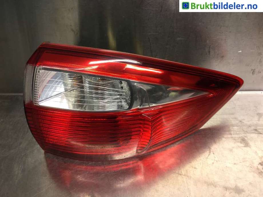 Baklykt høyre til Ford C-Max 2010-2015 (Type II, Fase 1) (FORD|AM51-13404-BF|)