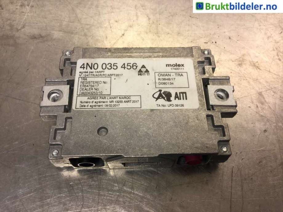 Antenne forsterker til VW Passat 2015-2019 (Fase 1) (B8) (B8) (VOLKSWAGEN|4N0 035 456|)