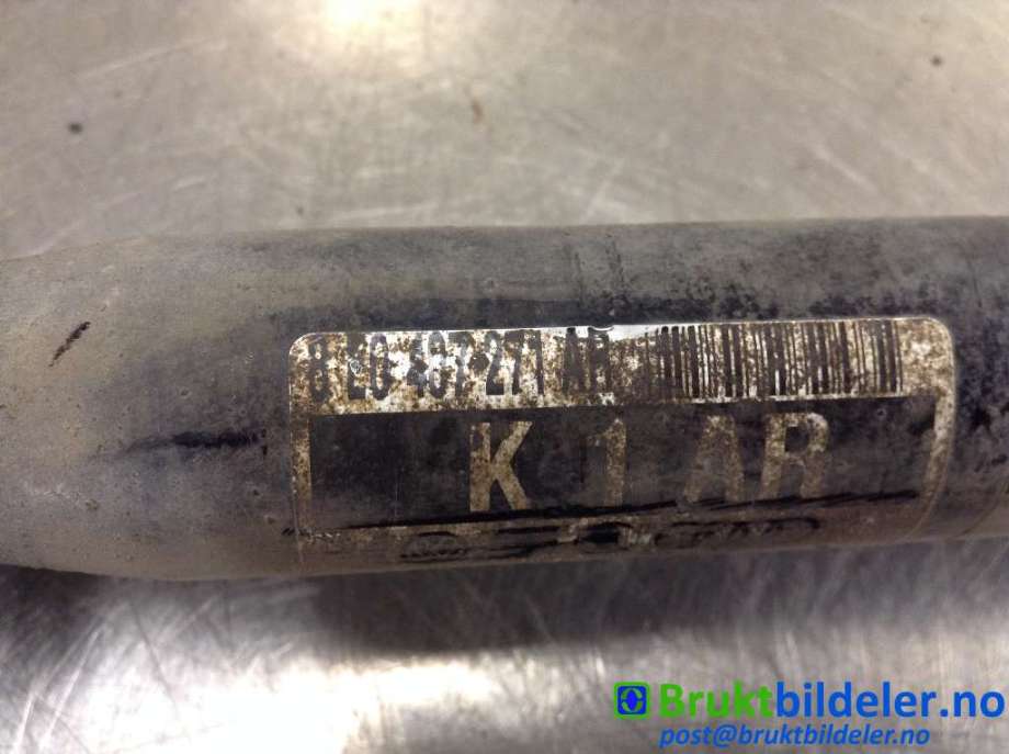 Drivaksel venstre foran til Audi A4 2001-2004 (Type II) (B6) (B6) (AUDI|8E0 407 271 AB|)