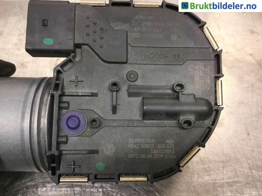 Viskermotor frontrute til VW Passat 2015-2019 (Fase 1) (B8) (B8) (VOLKSWAGEN|3G1 955 119 A|1 397 220 691|)