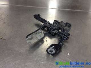 Hengsler til BMW 3-Serie,  (F30/F31/F34) (BMW|41 00 7 298 070)