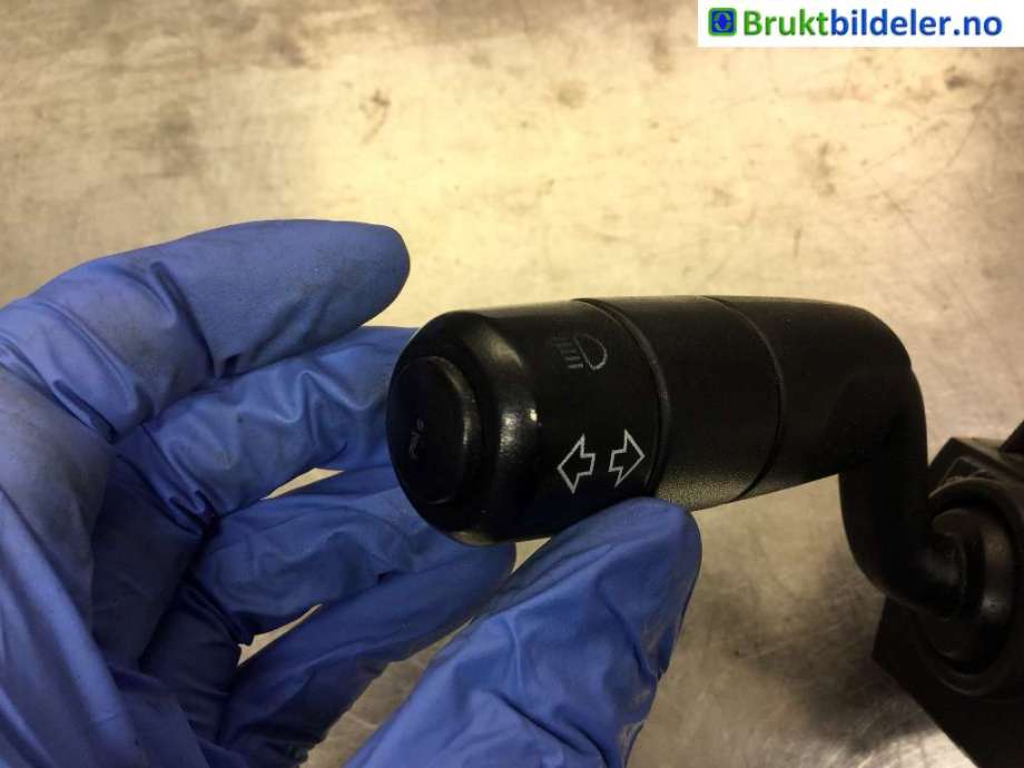 Bryter blink til Land Rover Range Rover Sport 2005-2013 (LAND-ROVER|XPC500100PVJ|)