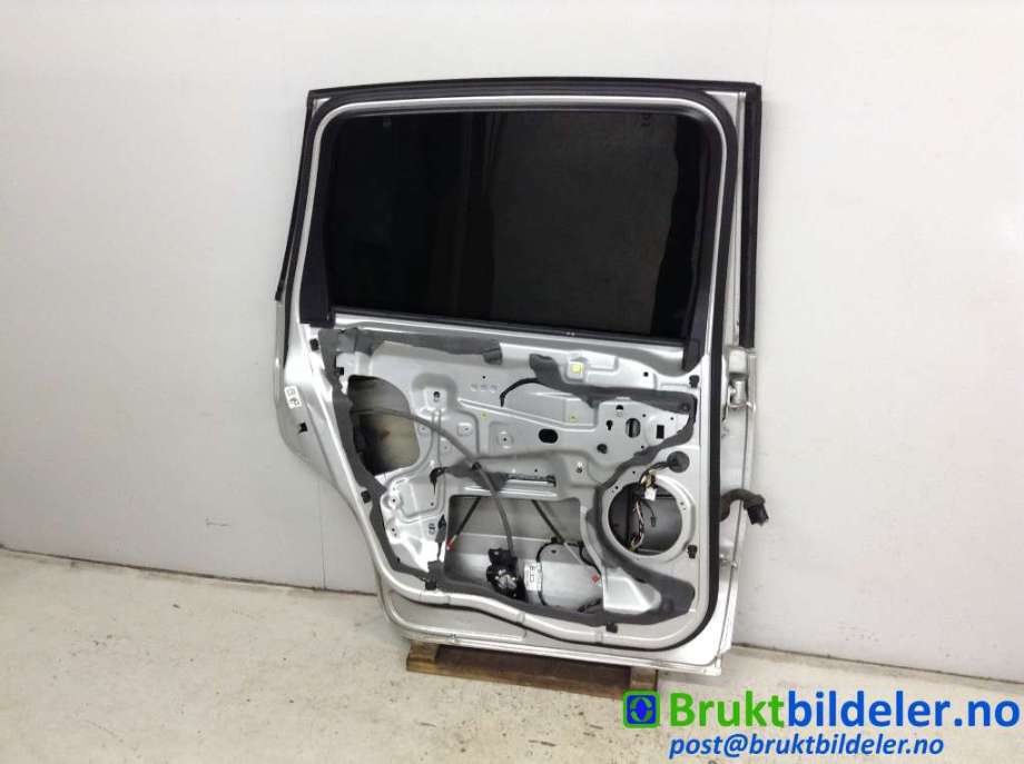 Dør venstre bak til Ford S-Max 2010-2015 (Type I, Fase 2)  (FORD|PAM21-R24631-AC|1693746|)