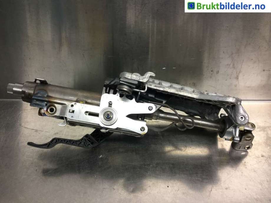 Rattaksel til Land Rover Range Rover Sport 2005-2013  (LAND-ROVER|QMB500760|)