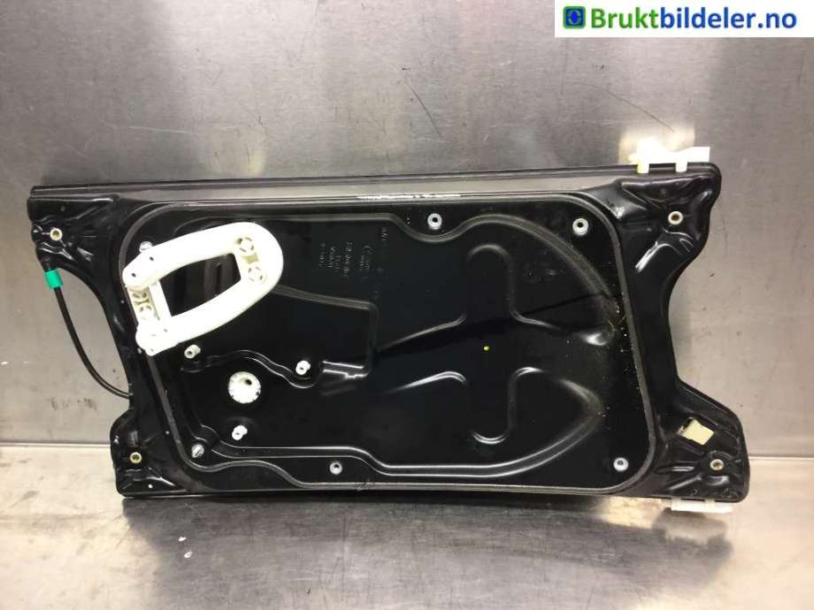 Ruteheis til Land Rover Range Rover Sport 2005-2013  (LAND-ROVER|CUH500103|994731|)