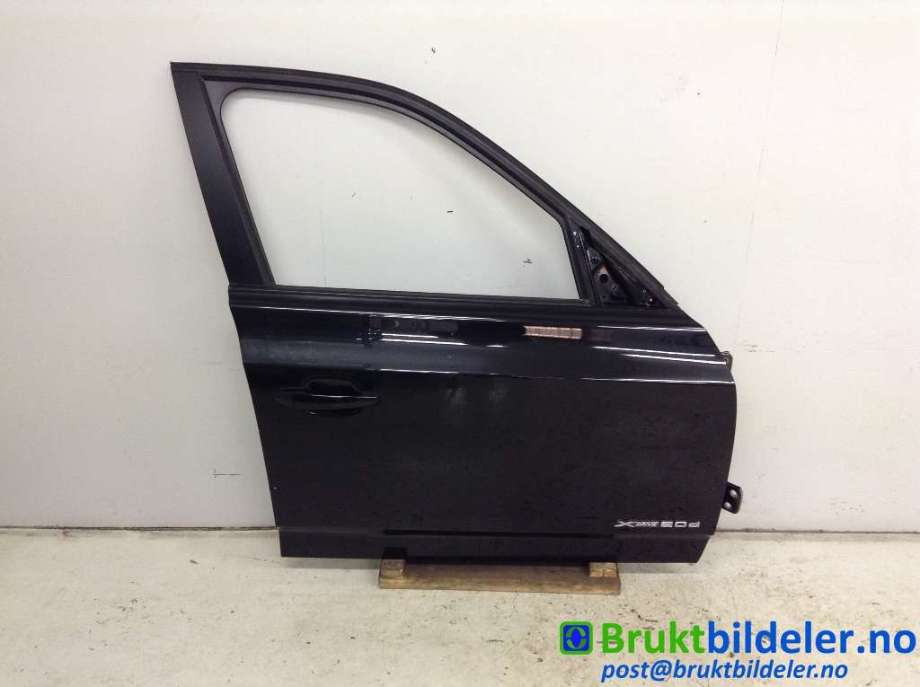 Dør høyre foran til BMW X3 2007-2010 (Fase 2) (E83) (E83) (BMW|41 00 3 451 016|)