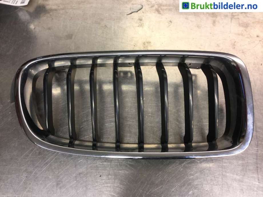 Grill høyre til BMW 3-Serie, 2012-2018 (F30/F31/F34) (F30/F31/F34) (BMW|7 295 436)