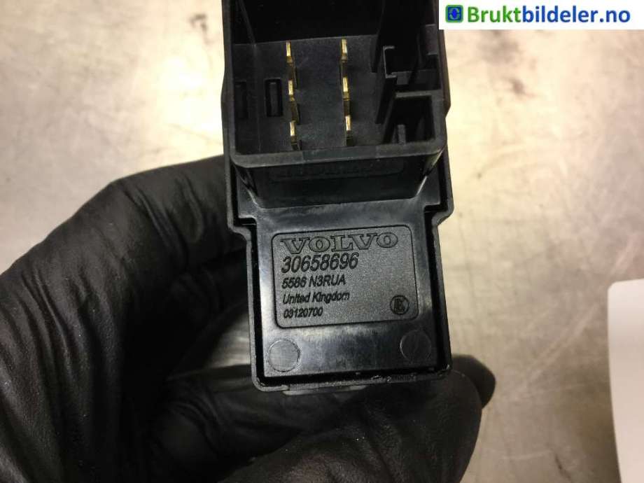 Bryter ruteheis til Volvo XC90 2002-2006 (Type I, Fase 1)  (VOLVO|30658696|)