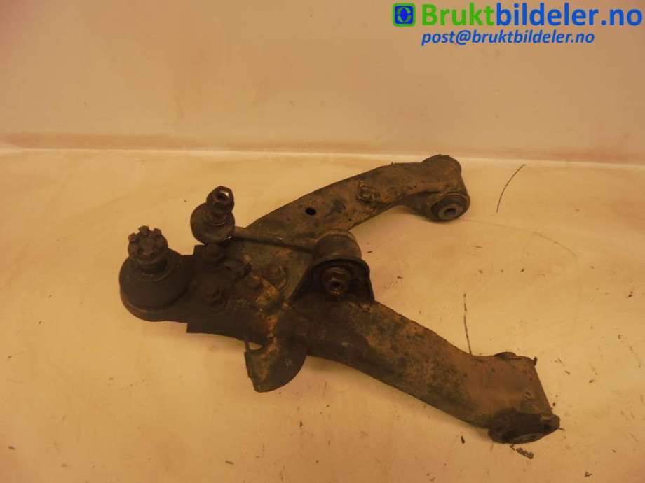 Bærebru høyre bak til Mitsubishi Pajero, 2007-2016 (Type IV, Fase 1)  (MITSUBISHI|4110A076)