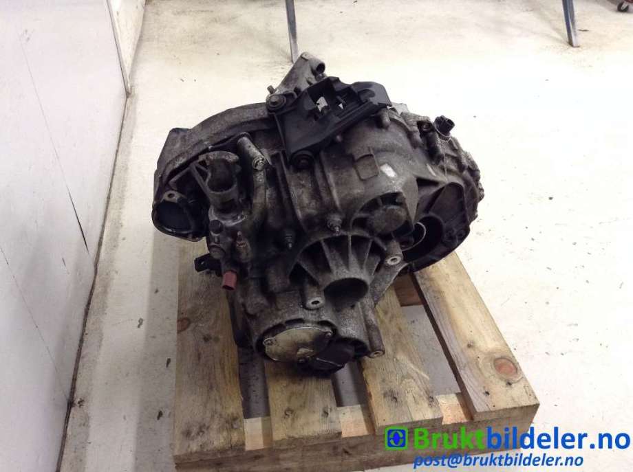 Girkasse manuell 6-trinn til VW Transporter / Caravelle 2003-2009 (Fase 1) (T5) (T5) (VOLKSWAGEN||KLF)