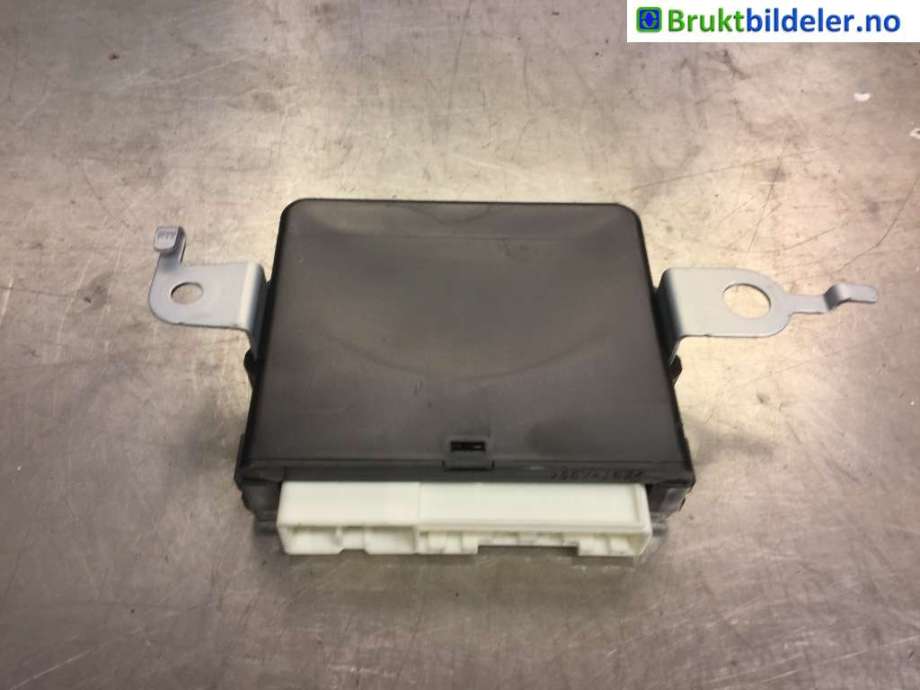 Styreenhet elektrisk bakluke til Toyota RAV4 2019-->> (Type V) (TOYOTA|89222-42101|)