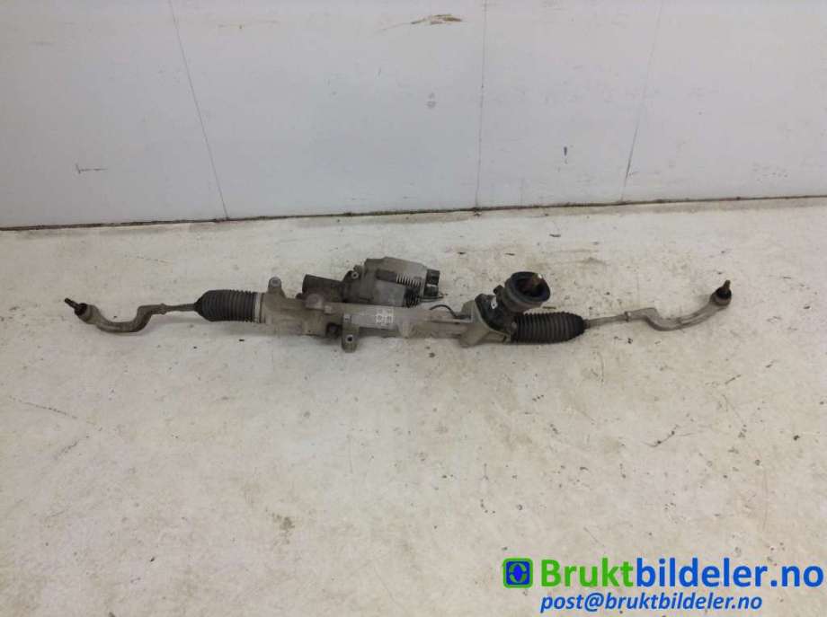 Tannstang elektrisk til Mercedes A-Klasse 2012-2018 (W176) (W176) (MERCEDES|A 246 460 07 01|6700 003 026|Q003TA0977ZE)