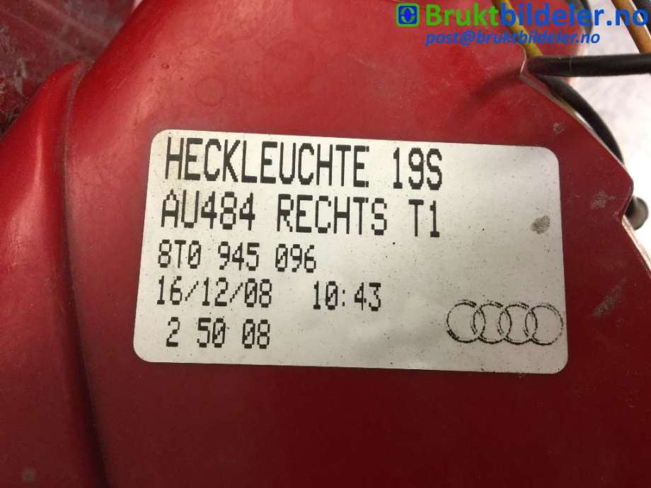 Baklykt høyre til Audi A5 2007-2016 (Type I)  (AUDI|8T0 945 096|)