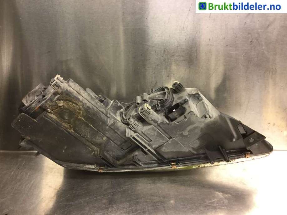 Frontlykt venstre halogen til Mazda 6 2002-2008 (Type I)  (MAZDA|F 014 003 902 L|)